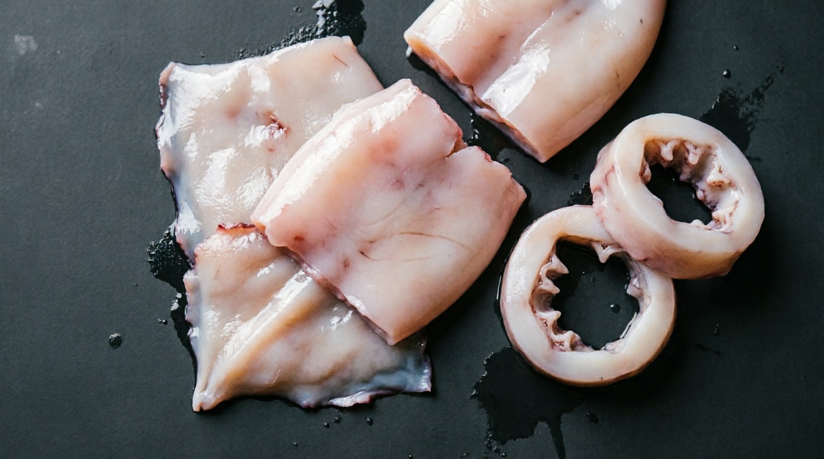 Fresh squid and cuttlefish